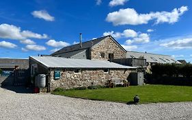 Lands End Hostel And B&B